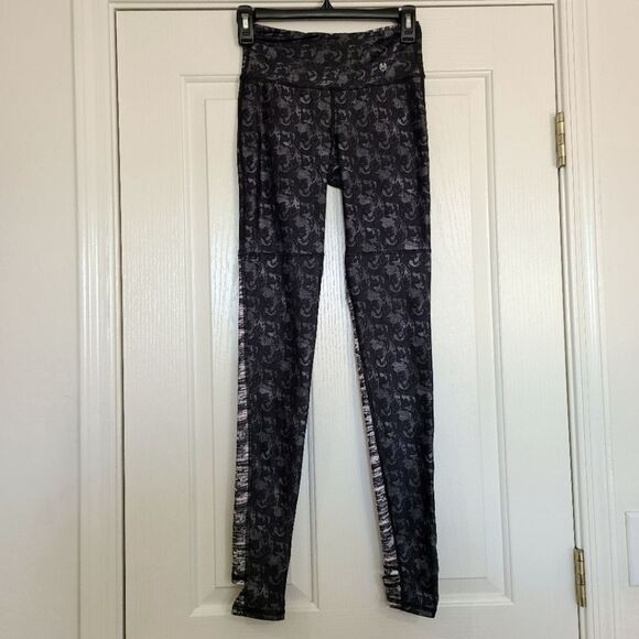 Maaji Printed Athletic Yoga Leggings Size XS - Picture 1 of 8
